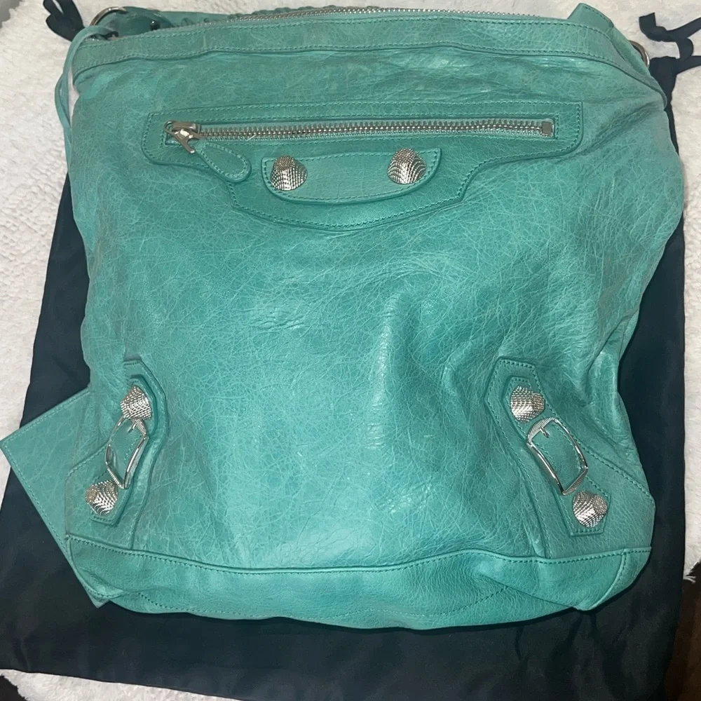 Balenciaga Classic City Bag – Teal Leather | Authentic - Picture 8 of 8